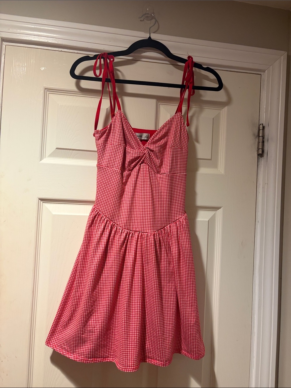 Hollister Tie-Shoulder Mini Dress with undershorts in Red Gingham M